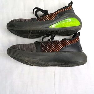Boy's Shaq Orange Black Athletic Sneakers Size Youth 1